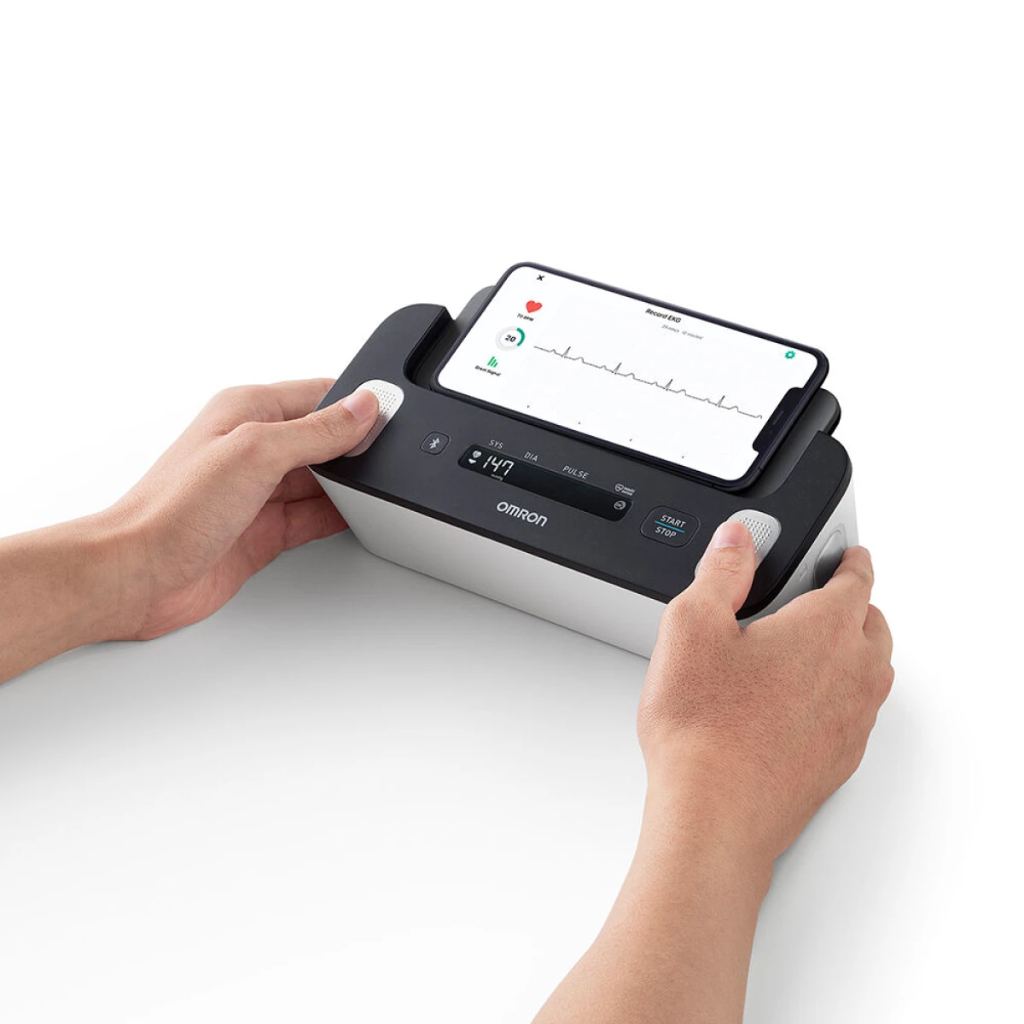 Tensiomètre et moniteur ECG Omron Complete – Image 3