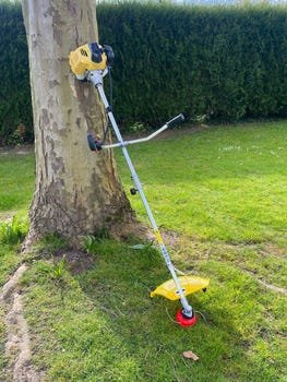 Débroussailleuse thermique 52cm3+ bobine, disque et harnais – Image 2